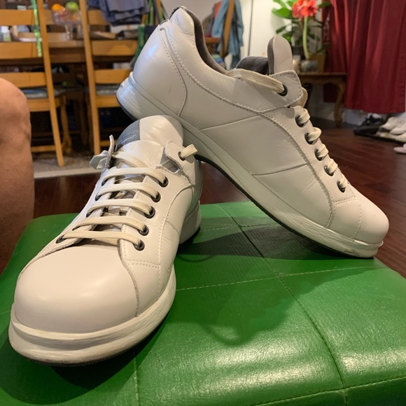 COPY - Ferragamo sneakers - Picture 2 of 5